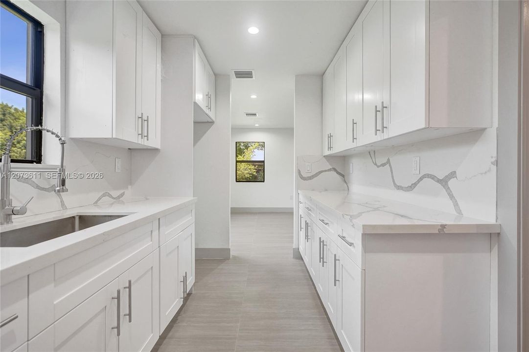 En Venta: $1,100,000 (0 camas, 0 baños, 3000 Pies cuadrados)