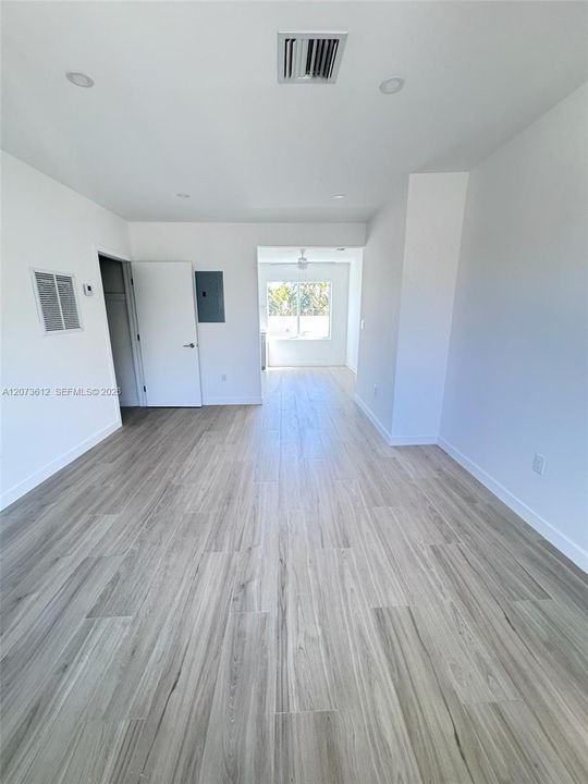 В аренду: $3,600 (2 спален, 2 ванн, 800 Квадратных фут)