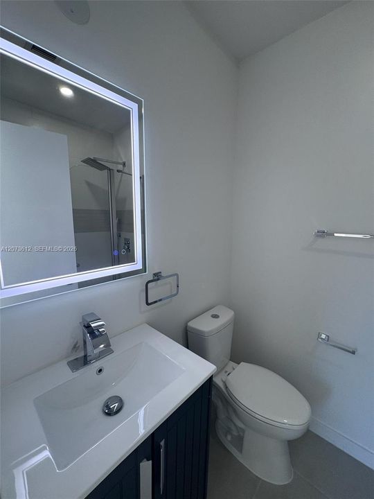 В аренду: $3,600 (2 спален, 2 ванн, 800 Квадратных фут)