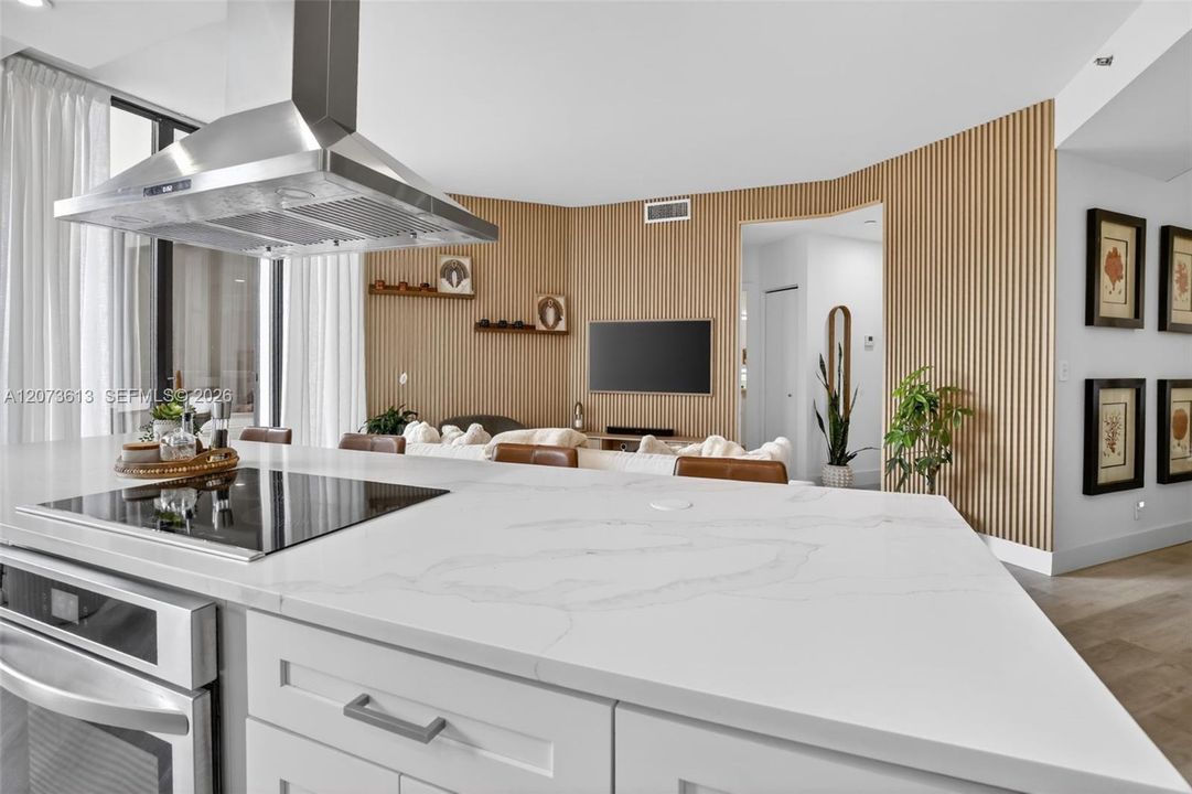 For Rent: $3,950 (2 beds, 2 baths, 1240 Square Feet)
