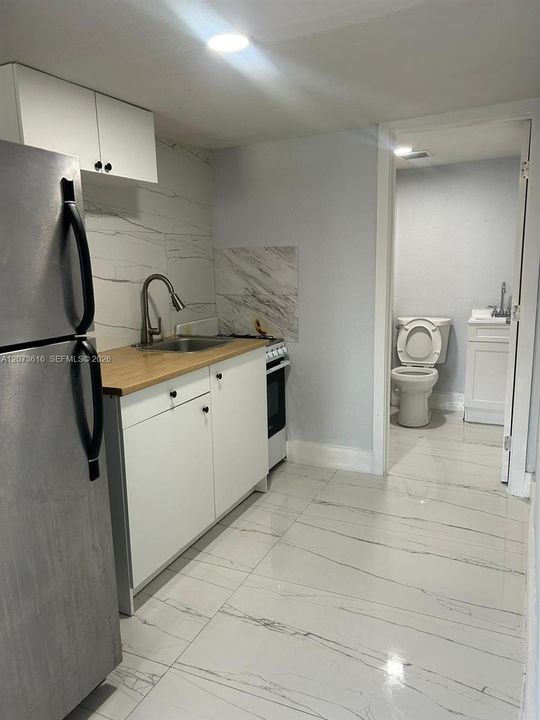 For Sale: $749,999 (8 beds, 5 baths, 1716 Square Feet)