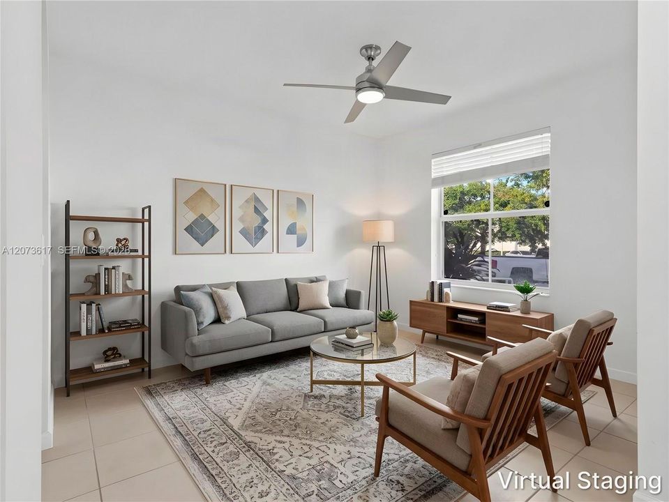 На продажу: $285,000 (2 спален, 2 ванн, 1290 Квадратных фут)