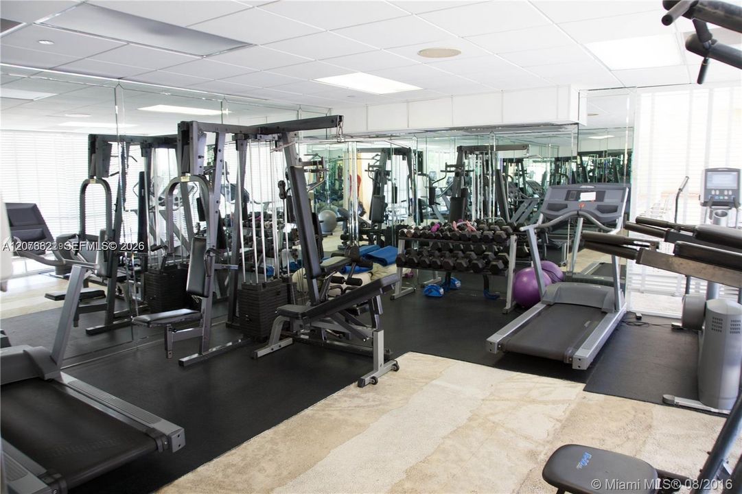 For Rent: $2,500 (1 beds, 1 baths, 750 Square Feet)