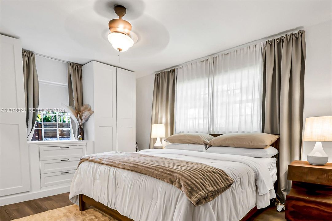 For Rent: $6,500 (3 beds, 3 baths, 1516 Square Feet)