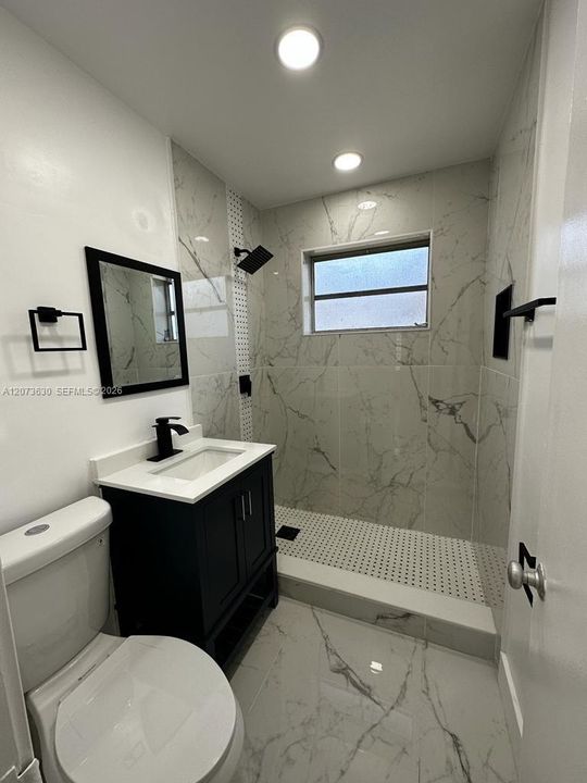 For Rent: $1,650 (1 beds, 1 baths, 680 Square Feet)