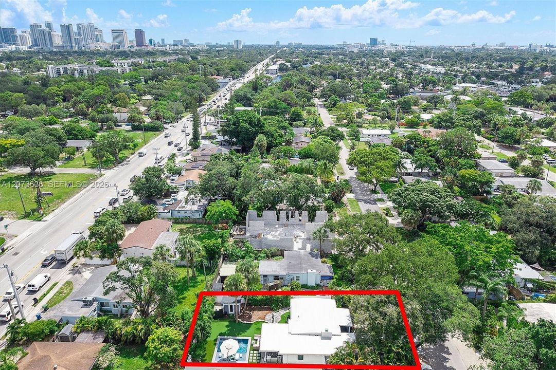 For Sale: $699,000 (3 beds, 2 baths, 1212 Square Feet)