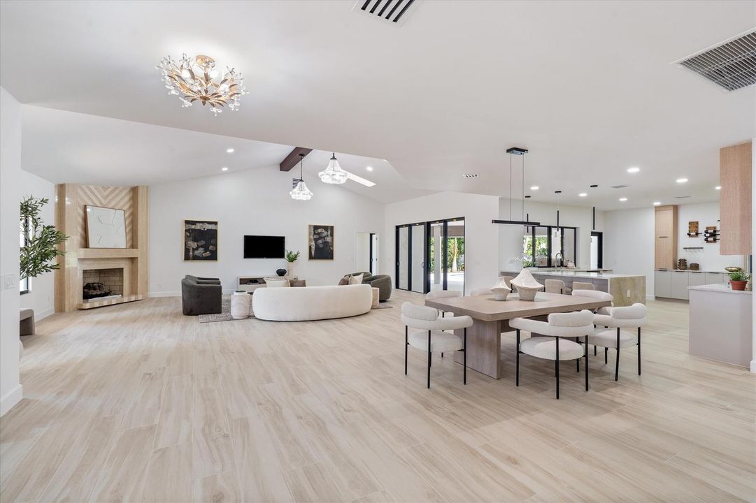 Expansive Living with Effortless Flow