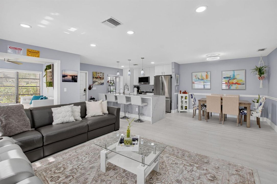 Living/Dining Room