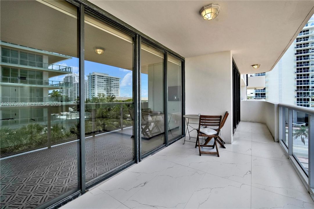 For Rent: $8,500 (2 beds, 2 baths, 1410 Square Feet)