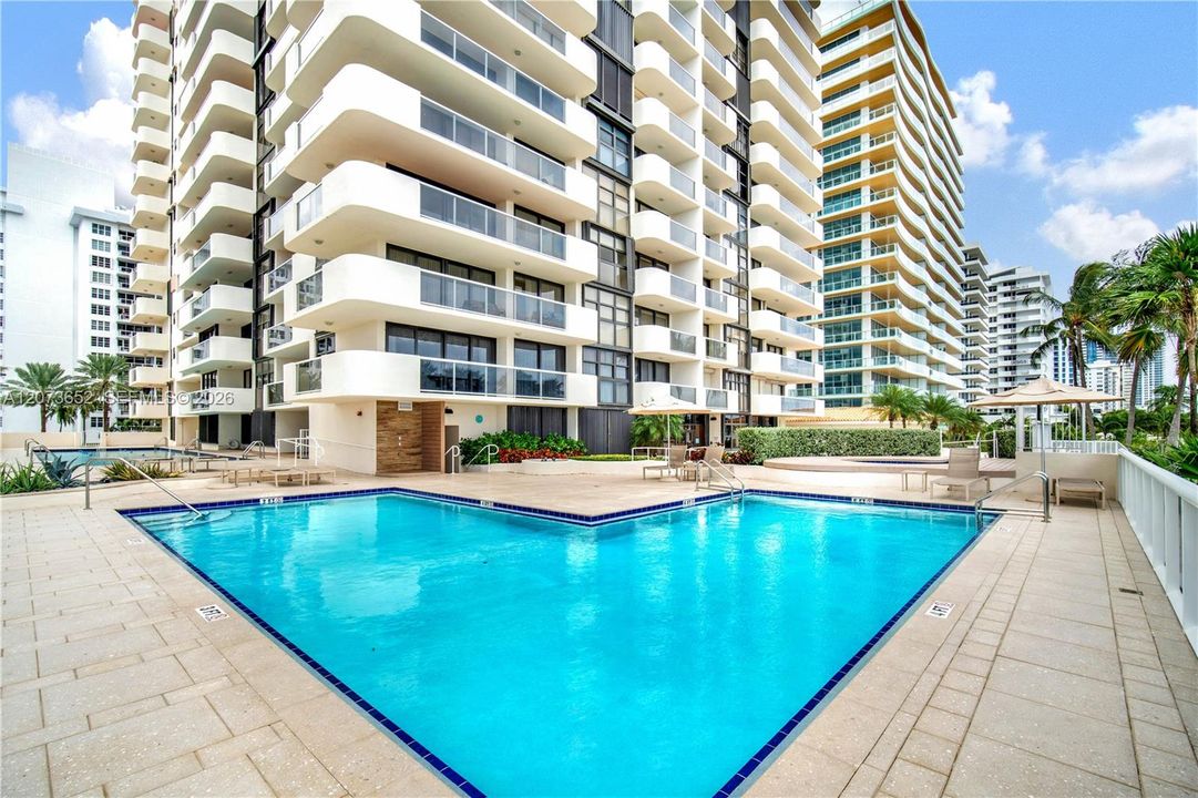 For Rent: $8,500 (2 beds, 2 baths, 1410 Square Feet)