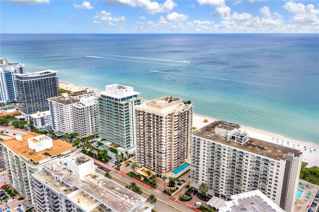 For Rent: $8,500 (2 beds, 2 baths, 1410 Square Feet)