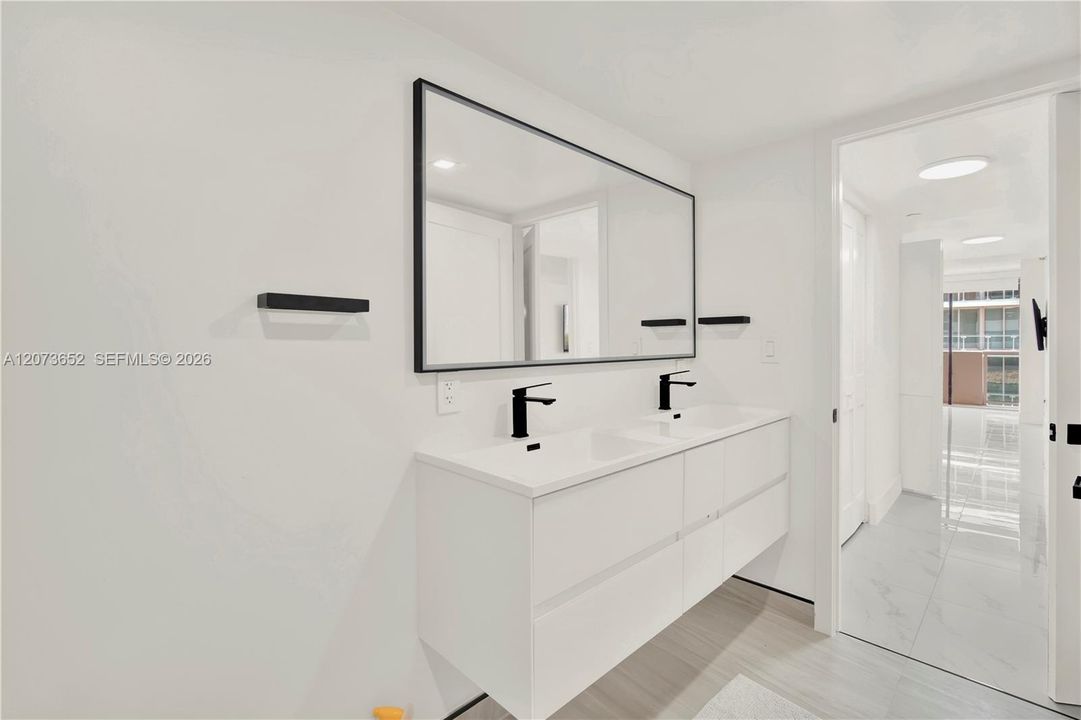 For Rent: $8,500 (2 beds, 2 baths, 1410 Square Feet)