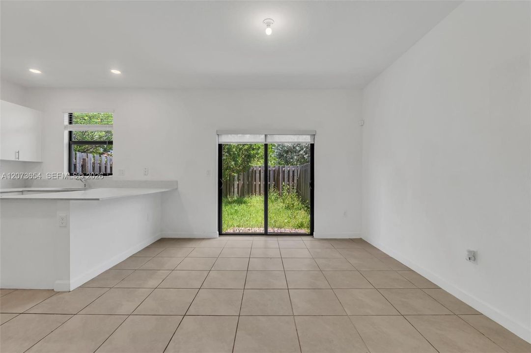 For Sale: $392,500 (3 beds, 2 baths, 1483 Square Feet)