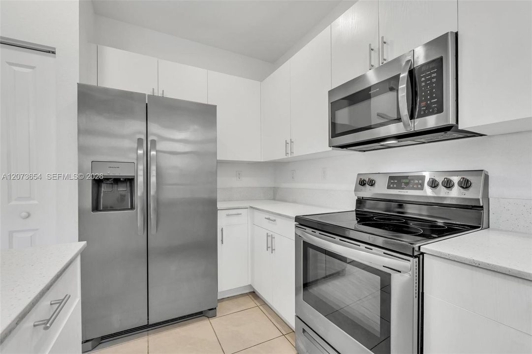 For Sale: $392,500 (3 beds, 2 baths, 1483 Square Feet)