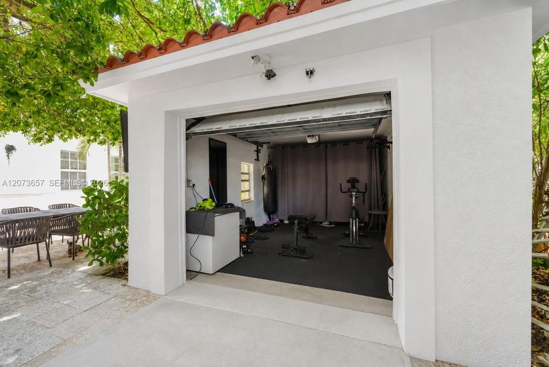 En Venta: $729,000 (3 camas, 2 baños, 0 Pies cuadrados)