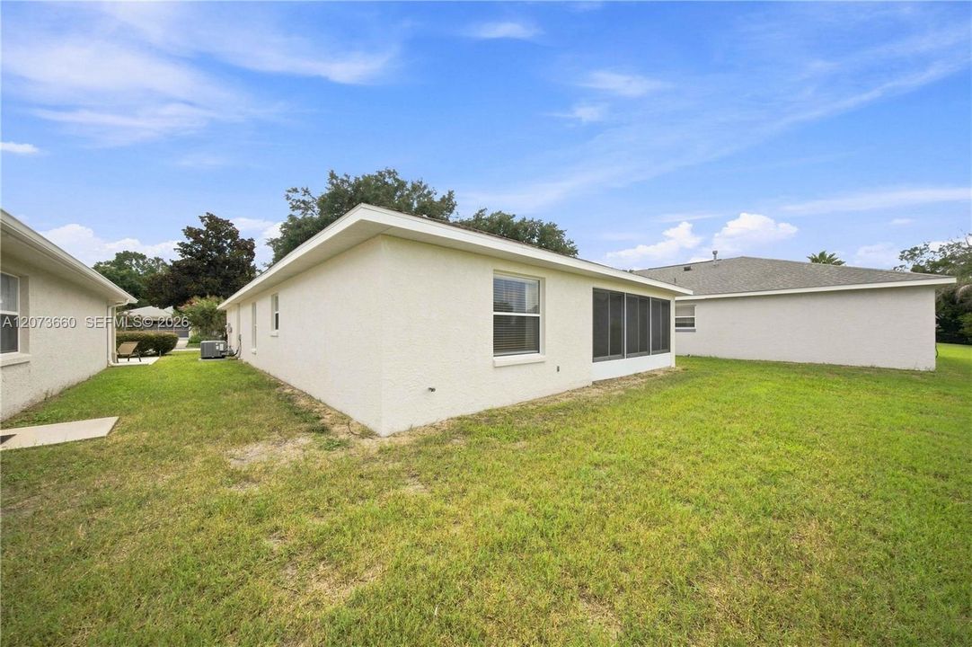 For Sale: $159,900 (2 beds, 2 baths, 1280 Square Feet)