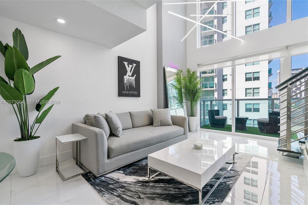 En Venta: $600,000 (1 camas, 1 baños, 981 Pies cuadrados)
