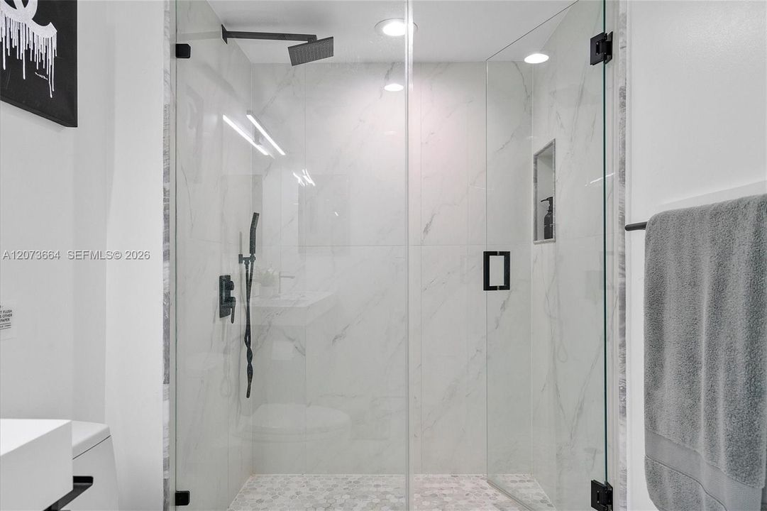 En Venta: $600,000 (1 camas, 1 baños, 981 Pies cuadrados)