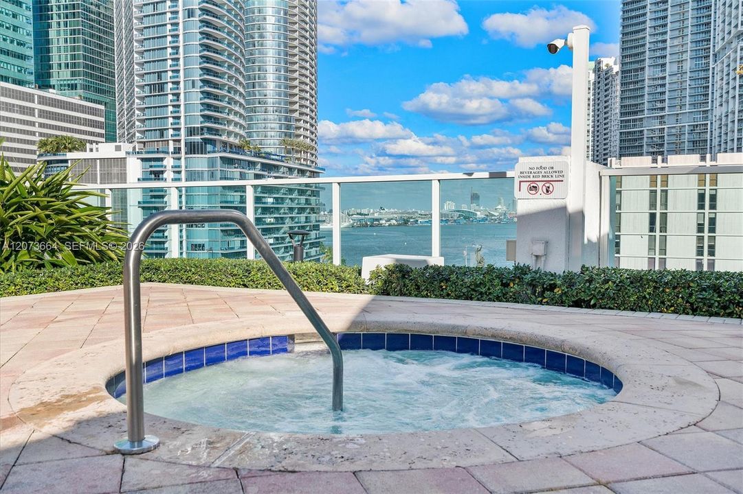En Venta: $600,000 (1 camas, 1 baños, 981 Pies cuadrados)