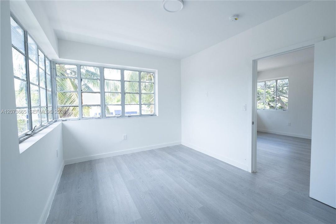 В аренду: $2,100 (1 спален, 1 ванн, 860 Квадратных фут)