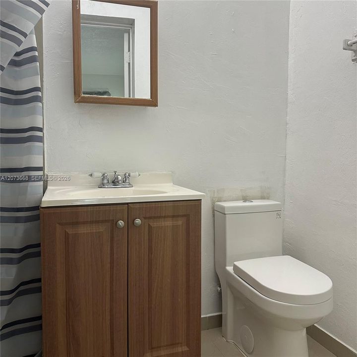 For Rent: $2,800 (2 beds, 1 baths, 1148 Square Feet)
