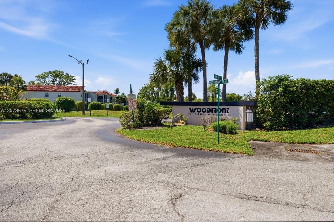 For Rent: $2,700 (3 beds, 2 baths, 1150 Square Feet)
