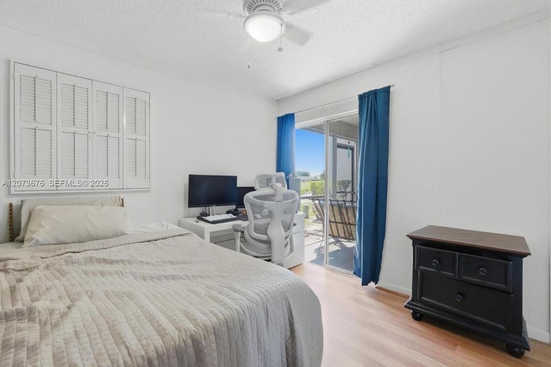 For Rent: $2,700 (3 beds, 2 baths, 1150 Square Feet)