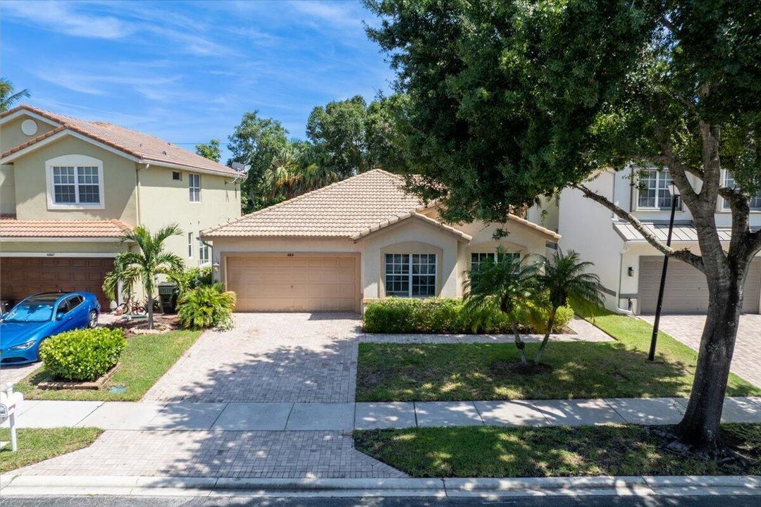 37-4841 N Classical Blvd-X--1