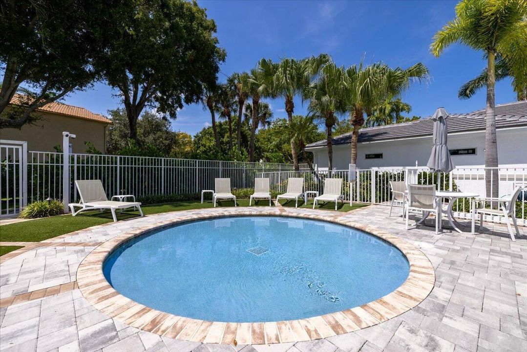 35-4841 N Classical Blvd X--6