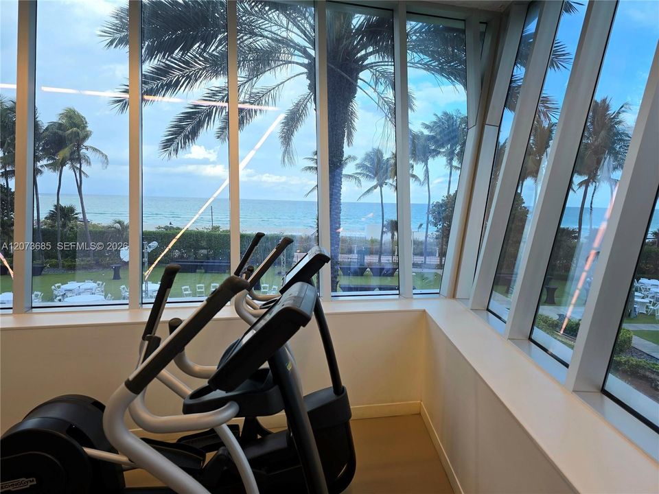 For Sale: $910,000 (0 beds, 1 baths, 516 Square Feet)