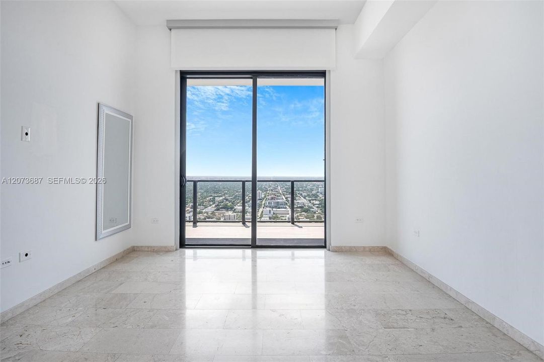 For Sale: $1,325,000 (2 beds, 2 baths, 1407 Square Feet)