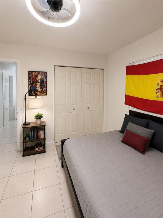 For Sale: $625,000 (3 beds, 1 baths, 1058 Square Feet)