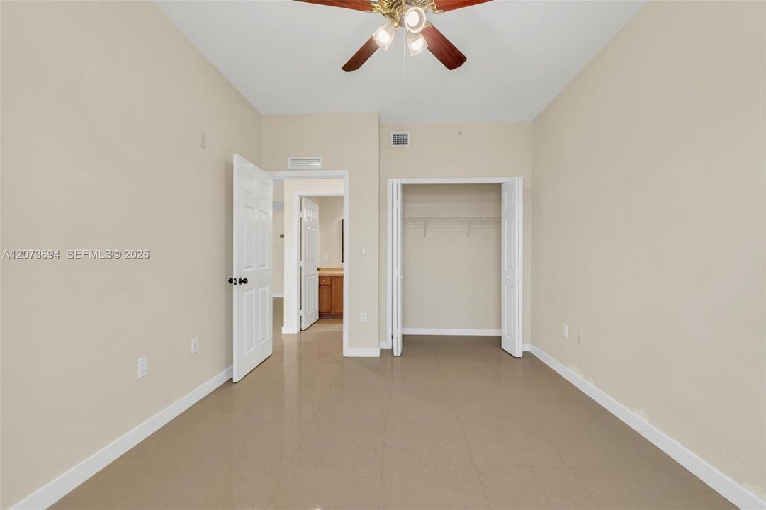 For Rent: $2,600 (2 beds, 2 baths, 1285 Square Feet)