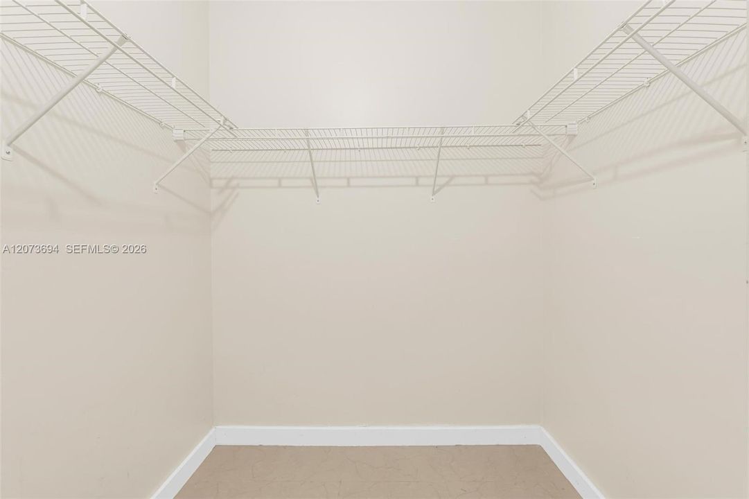 For Rent: $2,600 (2 beds, 2 baths, 1285 Square Feet)