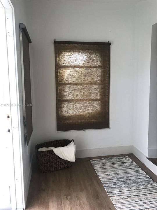 В аренду: $2,000 (1 спален, 1 ванн, 450 Квадратных фут)