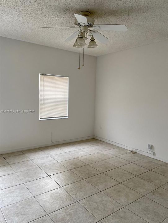 For Sale: $285,000 (4 beds, 2 baths, 1846 Square Feet)