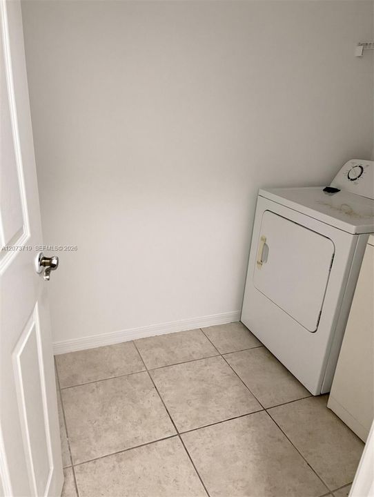 For Sale: $285,000 (4 beds, 2 baths, 1846 Square Feet)