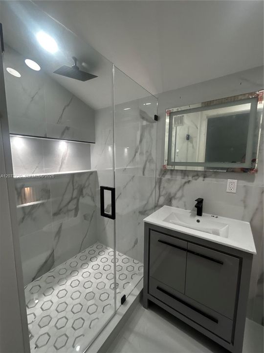 For Rent: $6,000 (3 beds, 2 baths, 1967 Square Feet)