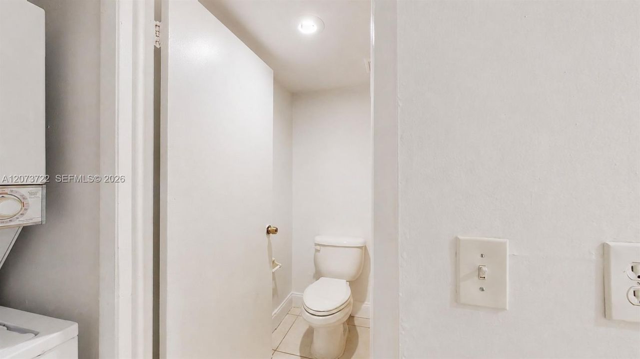 En Venta: $185,000 (2 camas, 1 baños, 828 Pies cuadrados)