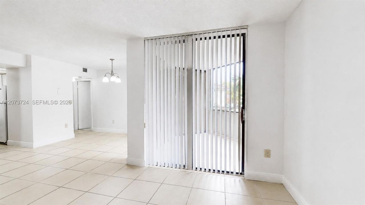 En Venta: $180,000 (1 camas, 1 baños, 796 Pies cuadrados)