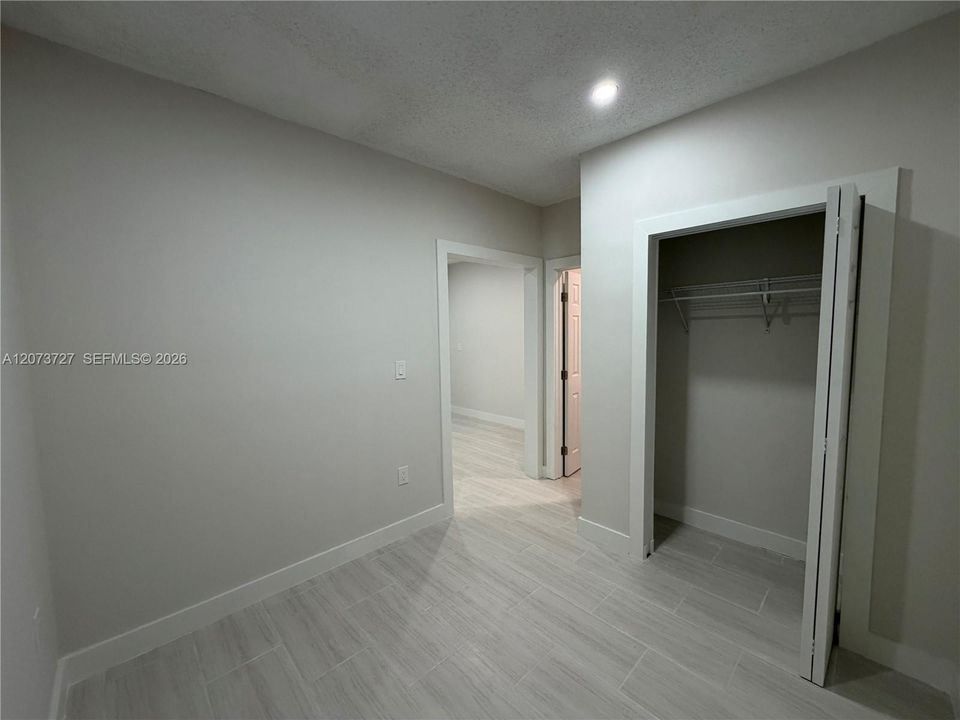 В аренду: $1,500 (1 спален, 1 ванн, 400 Квадратных фут)