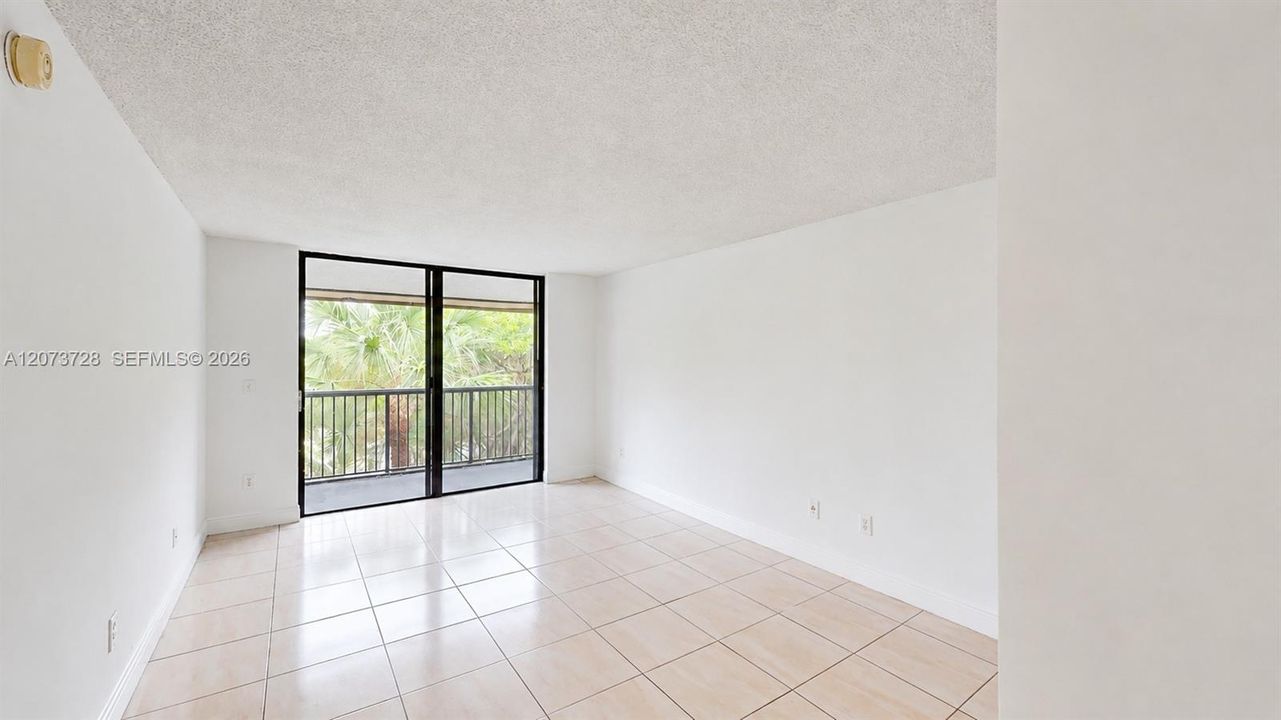 En Venta: $200,000 (1 camas, 1 baños, 614 Pies cuadrados)