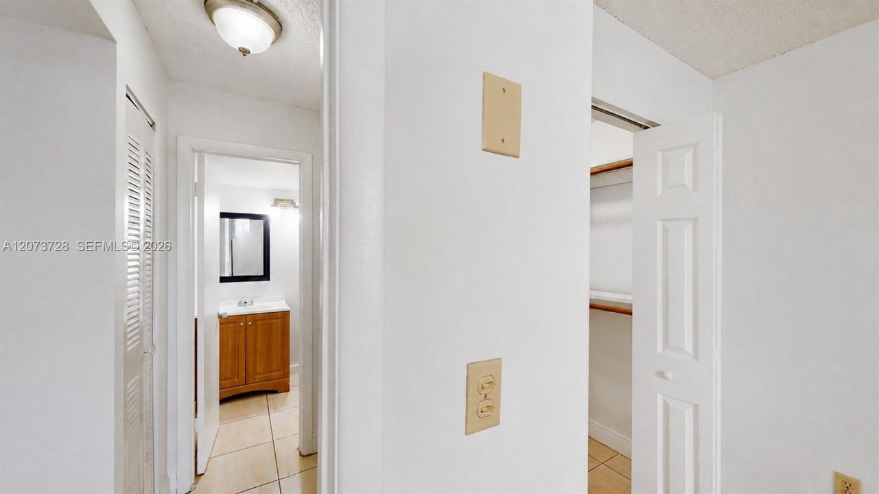 En Venta: $200,000 (1 camas, 1 baños, 614 Pies cuadrados)
