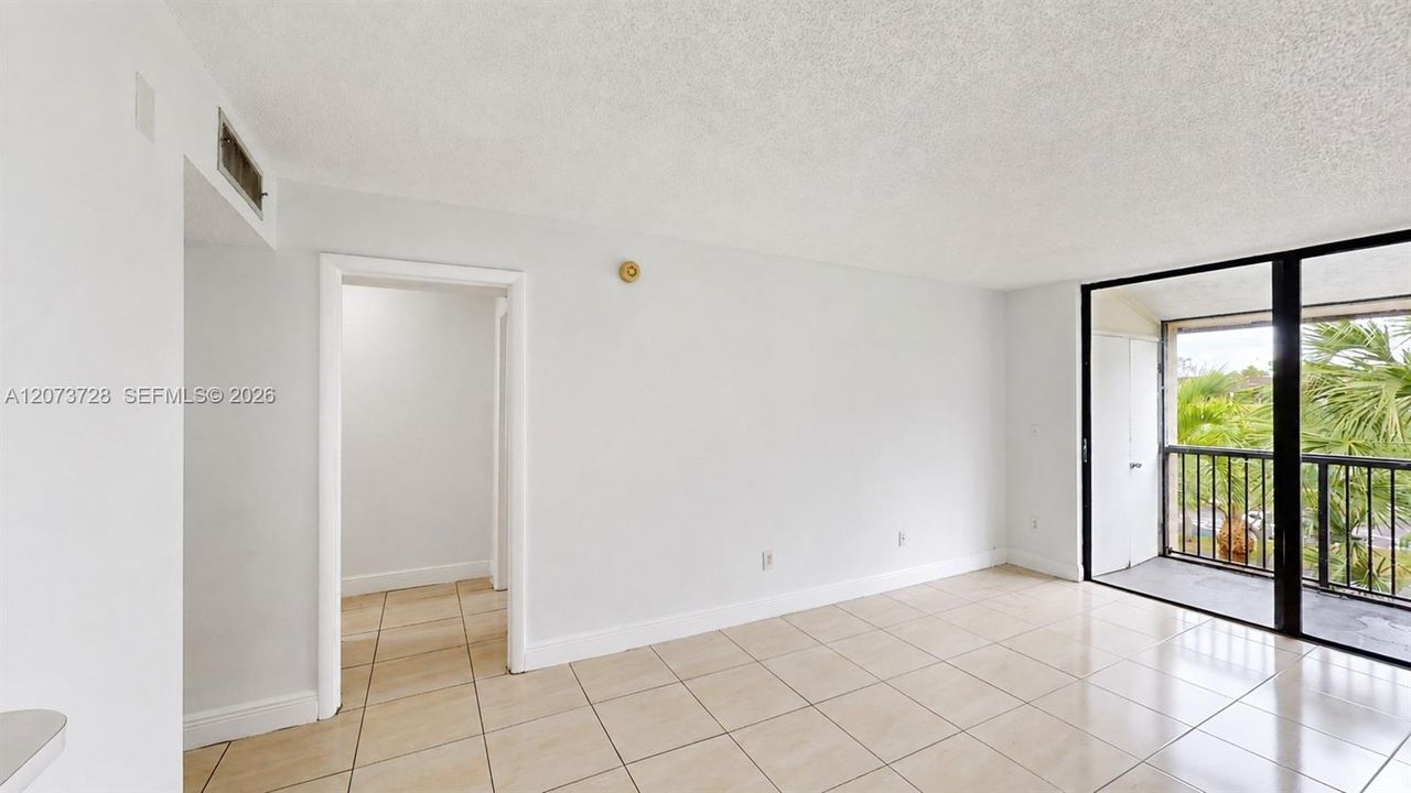 En Venta: $200,000 (1 camas, 1 baños, 614 Pies cuadrados)