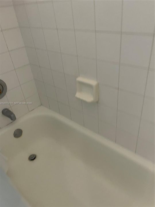 En Venta: $280,000 (2 camas, 2 baños, 900 Pies cuadrados)