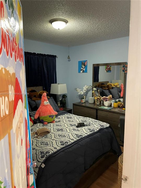 En Venta: $280,000 (2 camas, 2 baños, 900 Pies cuadrados)