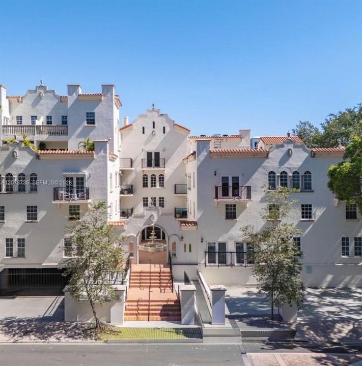 На продажу: $749,000 (3 спален, 2 ванн, 1160 Квадратных фут)