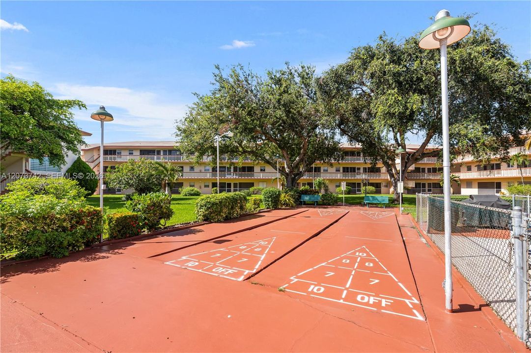 En Venta: $185,000 (2 camas, 2 baños, 968 Pies cuadrados)