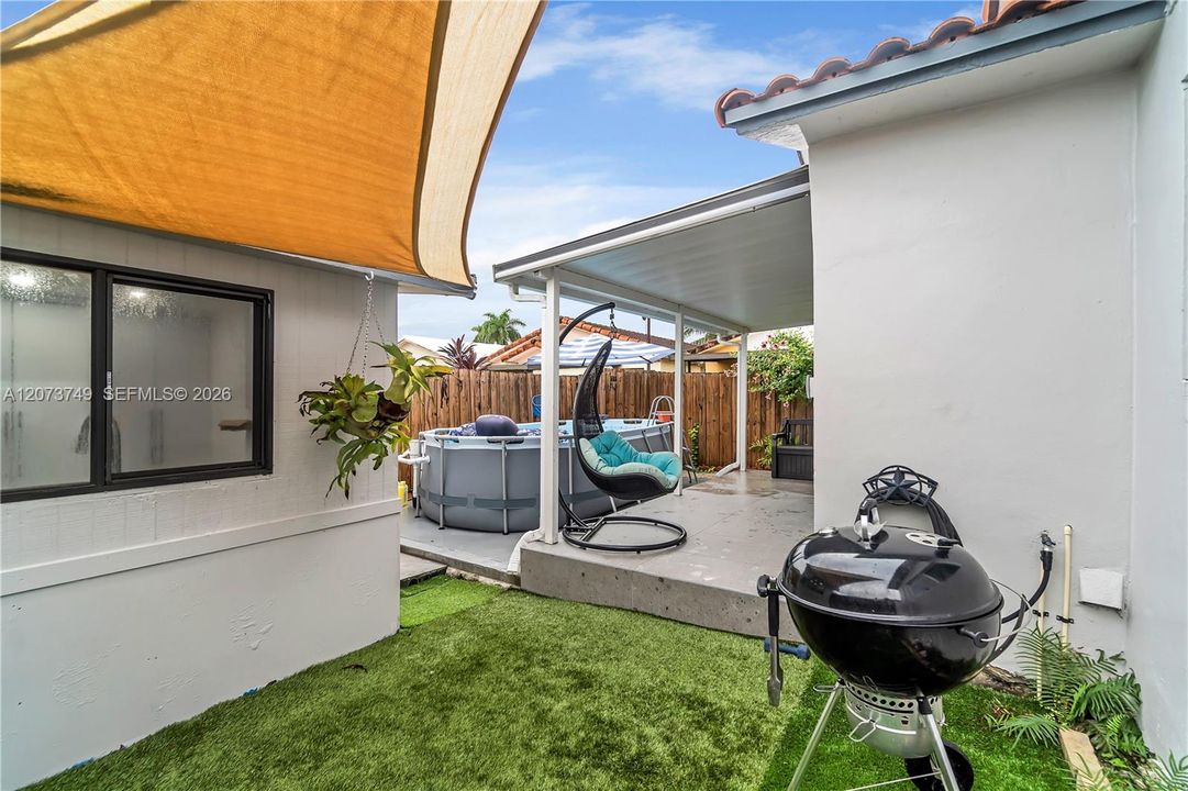 For Rent: $3,500 (3 beds, 2 baths, 1418 Square Feet)