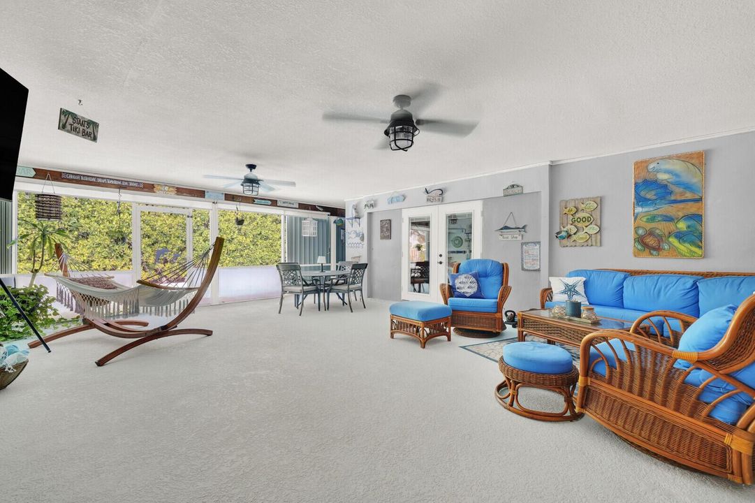 Screened in Porch